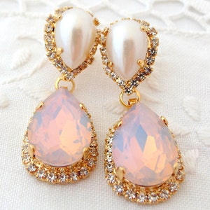 Pink opal and pearl Chandelier earrings, Pink white Bridal earrings, Dangle earrings, Drop earrings, Weddings jewelry, Crystal earrings
