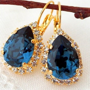 Navy Blue earrings,Blue earrings,Navy blue bridal earrings,Bridesmaids gift,Crystal crystal earrings,Blue teardrop earrings,blue jewlery