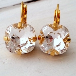 Clear crystal earrings,clear crystal drop earrings,crystal Bridal earrings,crystal bridesmaid earrings,Crystal earrings,white wedding