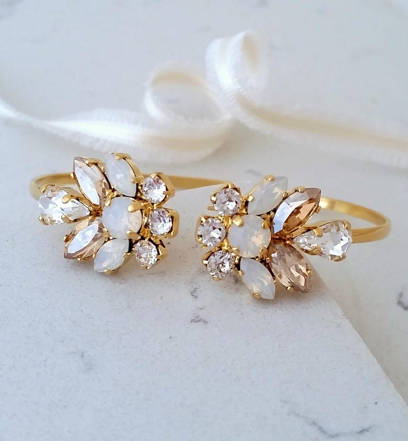 Elegant Golden Bracelet with White Opal