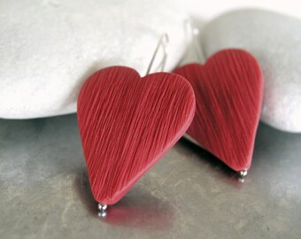 Valentine red polymer clay heart earrings, modern dangle earrings, Valentine earrings jewelry, love, line, stripe textured, sterling silver,