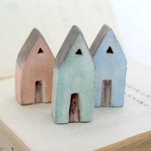 Miniature clay house, sculpture, Mediterranean, air dry clay, sky blue, mint green apricot grey rustic, pastel, triangle roof, set of 3 image 4