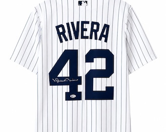 Mariano Rivera Signed New York Yankees Jersey #42 Beckett Authenticated