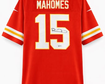 Hand Signed Autographed Patrick Mahomes Red Authentic Jersey Beckett COA