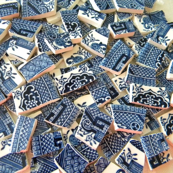 BLUE WILLOW - MINI Tiles - Vintage Mosaic China - Recycled Plates - 50 Tiles