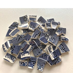 BLUE WILLOW - MINI Tiles - Vintage Mosaic China - Recycled Plates - 50 Tiles