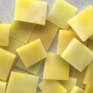 YELLOW Streaky Stained Glass - 50 Pieces