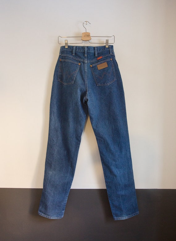 women's classic wrangler jeans