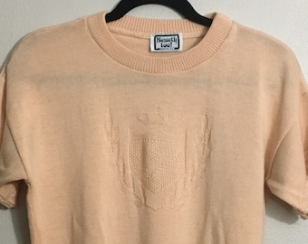 Vintage 1980s Sweater Pullover Nylon Knit Preppy Pastel Peach "Kenneth Too!" Short Sleeve Spring Summer size S Decadencefashion Womenswear