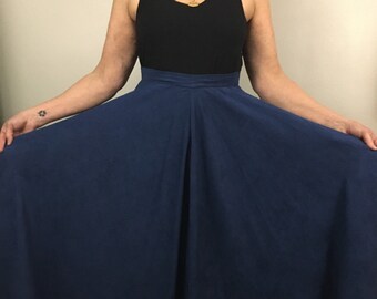 Vintage 1970s Skirt Maxi Ultra Suede Polyester Mod Sweeping Full Length All Season Navy Blue Decadencefashion Womenswear