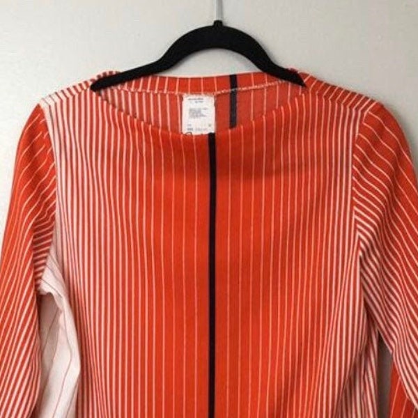 Vintage 1960s Blouse Mod Rhoda Lee Casual Stripe Drawstring Waist Pullover Boat Neck Red White Black Bracelet Sleeve Decadencefashion