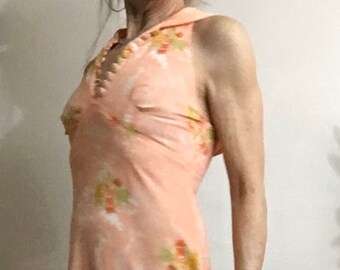 Vintage 70s Maxi Dress Hooded Mod FOXMOOR Casuals Floral Peachy Pink Glam Posh Sleeveless loop button up size S Decadencefashion womenswear