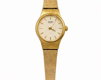 Vintage Seiko Quartz Watch 4N00-0661 Gold Tone | Dainty Round Watch | 90s Minimalist Women’s Watch | Honeyed Heirlooms