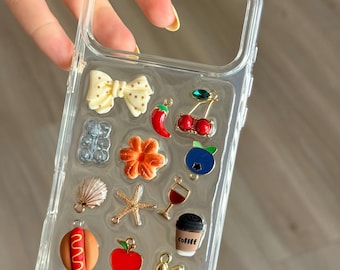 Funda de teléfono con dije personalizado