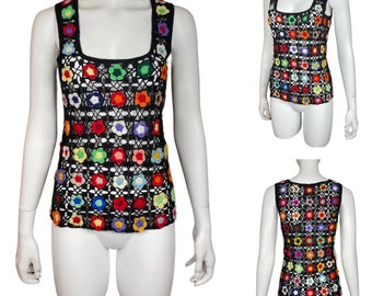 Vintage 1960's | 70's Women's Crocheted Rainbow Flower HiPPiE Boho Knit Vest Top Size S M