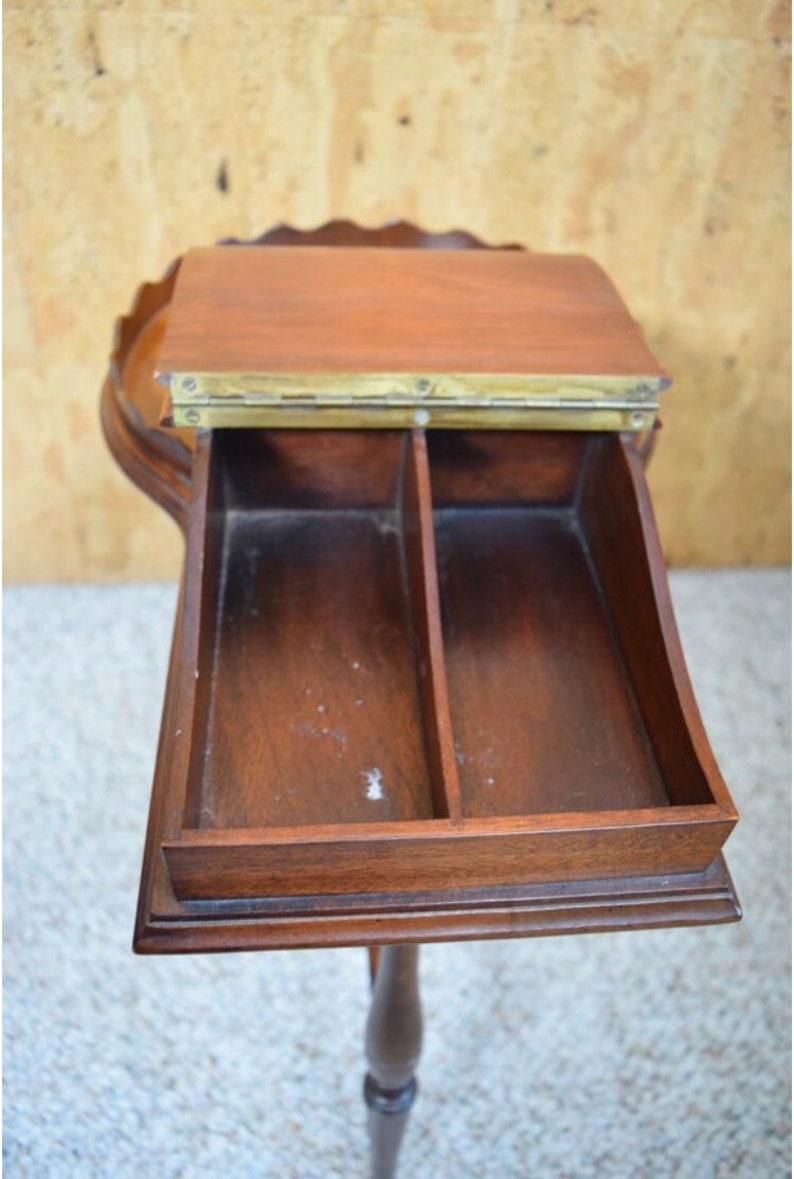 Vintage 1950/'s Mid Century Cigar Humidor Wooden Side End Table Furniture Smoking Tobacciana