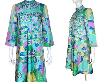 Vintage 1960’s Bessi Signed Border Print Mod GoGo Psychedelic Op Optic Hippie Couture Silk Dress Size 10 S