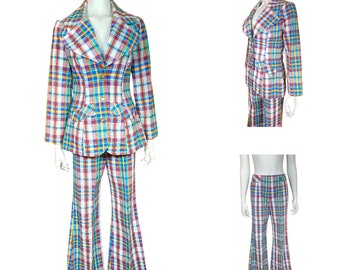 Vintage 1970's Women’s JANTZEN 2 Piece MOD Hippie Boho Colorful Plaid Seersucker Bell Bottom Pants & Jacket Set Summer Suit Size 12 M