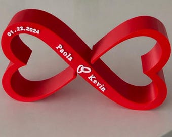 Letrero de corazón infinito personalizado: nombres de pareja y fecha impresos en 3D