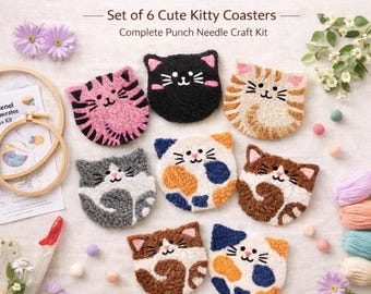 Op de afbeelding: Een DIY punch needle kit voor beginners met zes schattige katten onderzetters. De onderzetters hebben verschillende kleuren en patronen, waaronder roze, zwart, grijs en bruin. De kit is een complete punch needle knutselkit. De tekst op de afbeelding luidt "DIY Punch Needle Kit for Beginners".