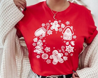 Cute Christmas Shirt for Women, Gingerbread Cookies Tee Shirt, Christmas Wreath T Shirt, Womens Christmas Graphic Tees, Holiday Shirts