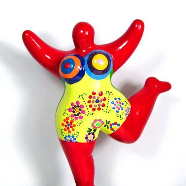 unique handmade Nana ceramic sculpture "Summer" tribute to Niki de Saint Phalle, height 22cm / 8.2 inches, made in Germany by Biriney