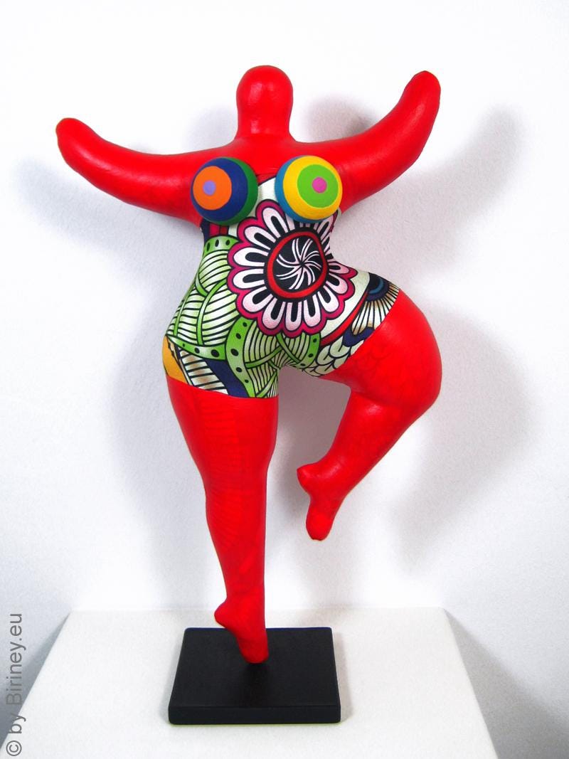 Boucles D'oreilles Pendantes NIKI DE SAINT PHALLE - Sculpture Artistique, Rouge, Fermoir Clips