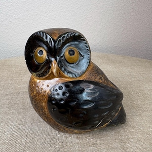 Vintage Otagiri OMC hand-painted stoneware owl figure