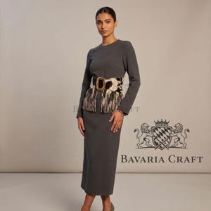 Dambälte i oxhud med fransar | Midjeband i vintage-stil med cowgirlmotiv | Skräddarsydd passform