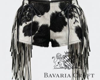 Shorts med fransar i äkta kohud | Westernkläder i ponnyhud | Snörning i bikerstil