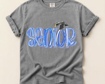 Camiseta de último año con colores cómodos / Camiseta de último año con color personalizado / Camiseta de último año de la clase de 2026 / Camiseta de graduación / Regalo para último año