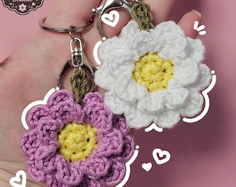 Crochet Daisy Keychain – Handmade Floral Bag/Purse Charm