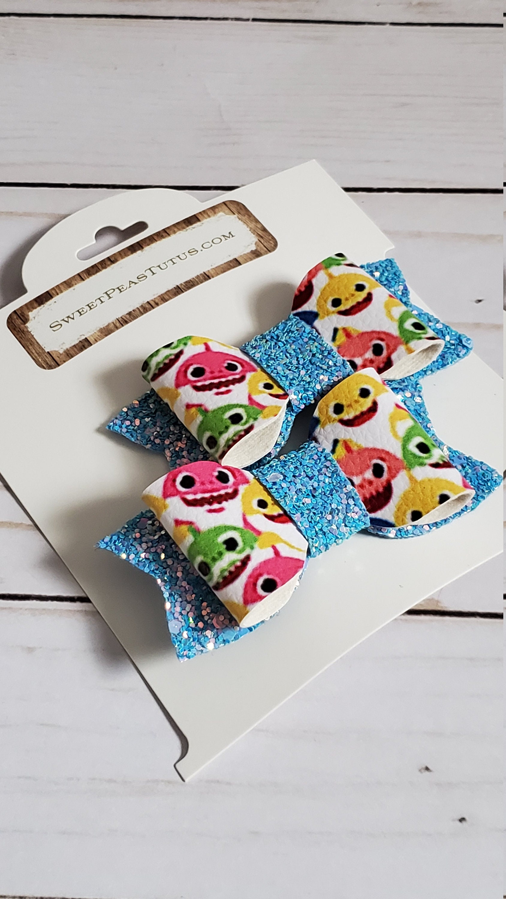 baby shark hair clips