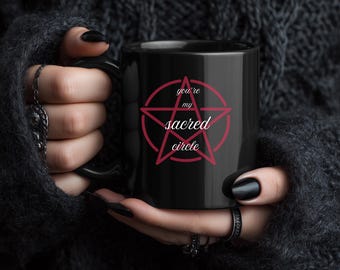 Taza "Eres mi círculo sagrado", taza de café con pentagrama de bruja, regalo oculto, pagano, día de San Valentín, bruja, estética, cerámica negra