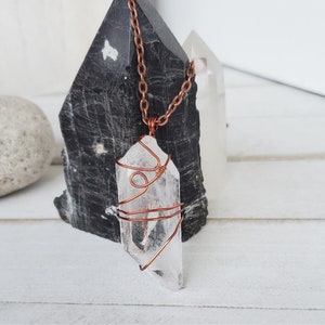 Wire Crystal Quartz Necklace, Gifts for Her, Big Quartz Point Necklace, Spring Crystal Jewelry For Him Her, Wire Wrapping Crystal Necklace image 1