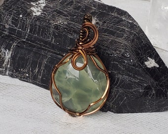 Prehnite Pendant, Mothers Day Wife, Gift for Wife, Wire Wrapped Green Prehnite Stone Necklace, Soft Green Stone Pendant for Her, Gift Ideas