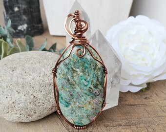 Fuchsite Ruby Pendant, Copper Wire Stone Necklace, Spring Jewelry, Mother's Day Necklace Gift, Green Stone Pendant for Her, Ruby Pendant