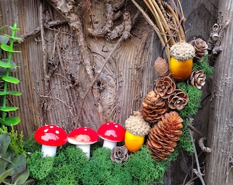Couronne de champignons des bois, décoration murale petite forêt de vigne, couronne de mousse de fougère pour les amoureux de la nature, couronne de porte mousse de 20 cm (8 po.)