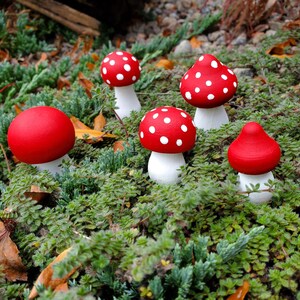 Mushroom Plant Decor, Spring Garden Mushrooms, Cute Woodland Fungi Decor, Red White Mushroom Decor for Bookshelf, Garden Fairy Mushrooms image 4