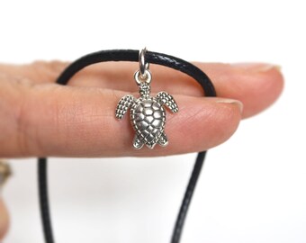 Turtle Necklace, Turtle Choker, Sea Turtle Jewelry, Sea Turtle, Beach Necklace, Ocean Lover Gift, Turtle Jewelry, Short Turtle Necklace