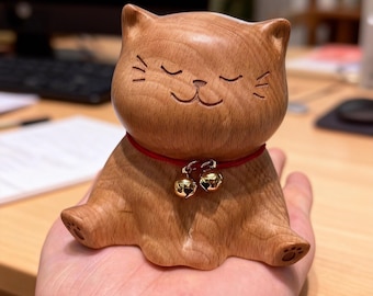 Hand-Carved Wooden Lucky Cat Figurine,Cute Cat Sculpture, Sitting Cat Ornament with Bell,Mini Wood Animal Decor,Handmade Gift for Cat Lovers