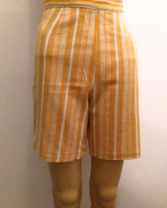 60s Vintage Bermuda Shorts - Small to Medium - image 1