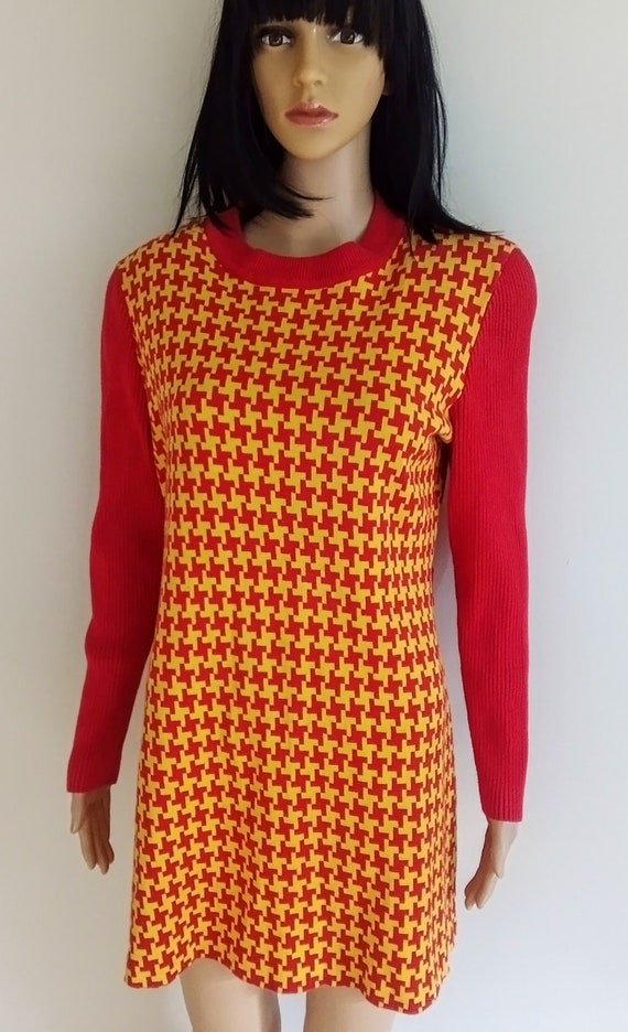 Vintage Bill Blass Knit 60s Mod Dress