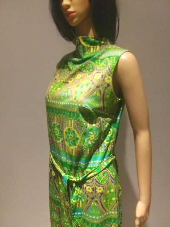 Vintage Mod, 1960s Midi Dress of Polyester - image 1