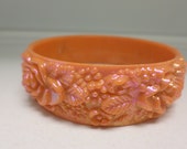 Vintage Bangle Bracelet Auroua Salmon 3D Flowers Gift Chic Cool Rad Lucite