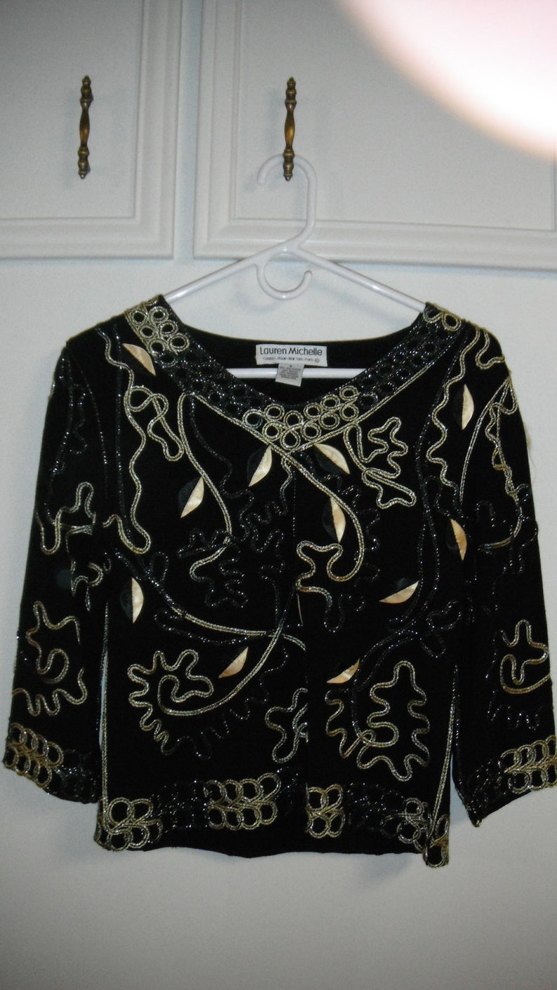 Vintage SEQUIN Black /& Gold Knit Top Small 34 .bell sleeves.Bell Sleeves Tunic Top Avant Garde Bust 34 V Neck