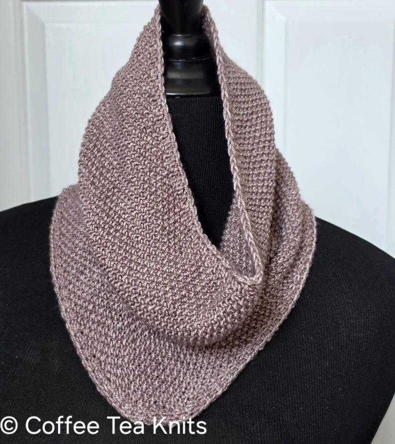 Everyday Occasion Cowl Knitting Pattern – Beginner Seed Stitch Cowl (PDF Download) image 2