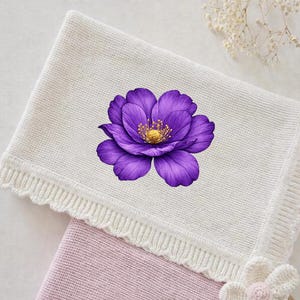 Motif de broderie fleur mauve, motif floral unicolore au point satin (téléchargement numérique)
