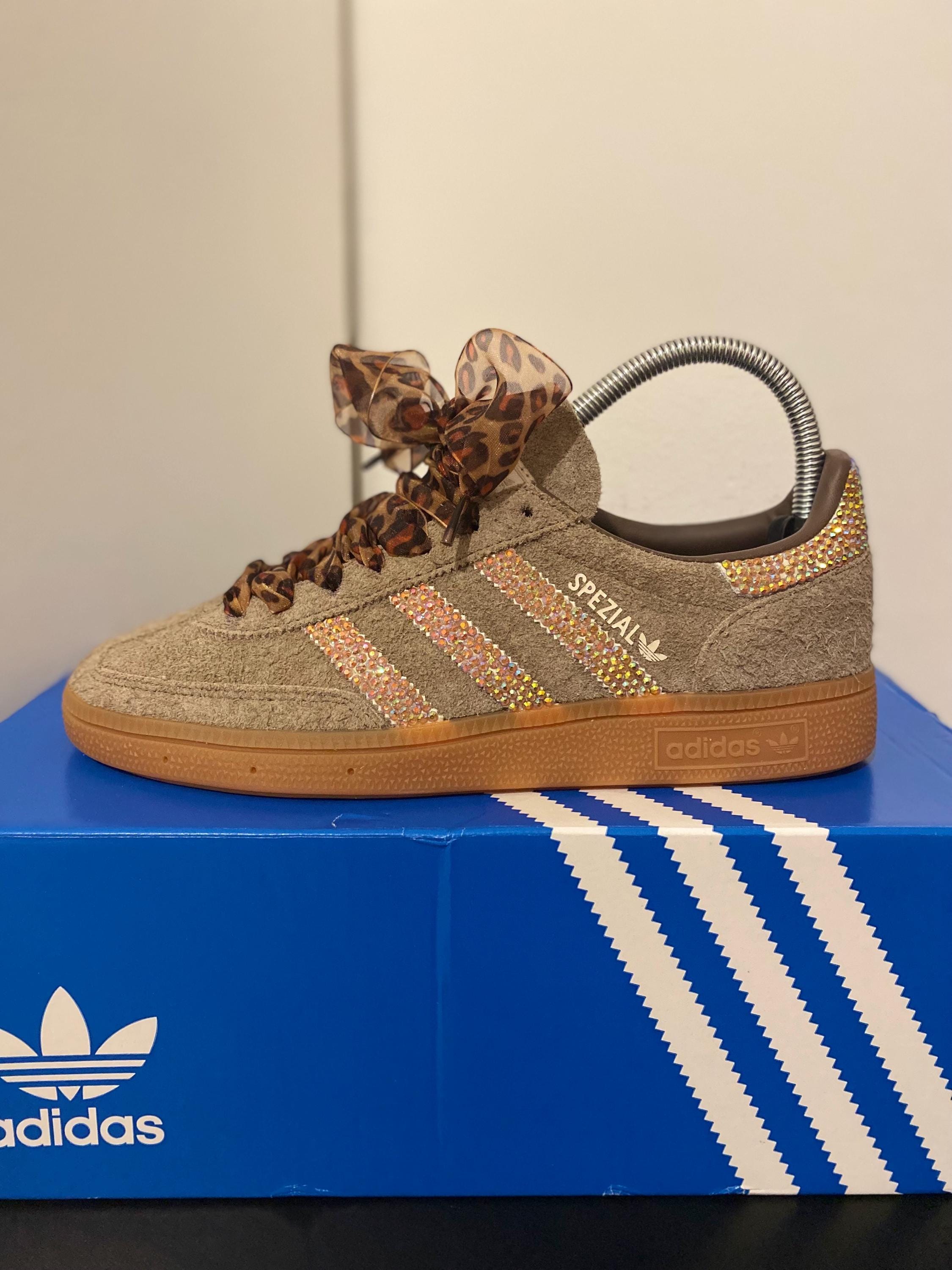 adidas gazelle silver green womens Adidas Grand Court 3.0 | Women's | (Leopard Stripes) Beige/Crystal  Linen/Aurora Coffee/Matte Gold