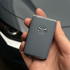 HANDMADE Mazda Leder Autoschlüssel Ersatz Hülle in Verschiedenen Farben CX30 CX5 CX50 CX60 CX70 CX90 MX30 Mazda3 MX5